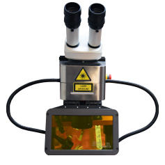 Accessorio telecamera integrata collegata a PC esterno per la saldatrice laser Antares di Orotig.