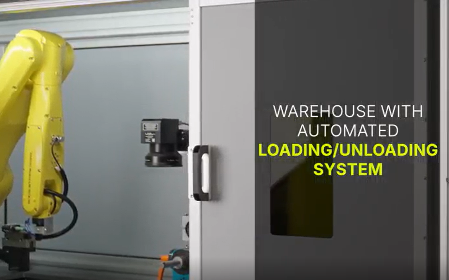 Warehouse with automated loading/unloading system