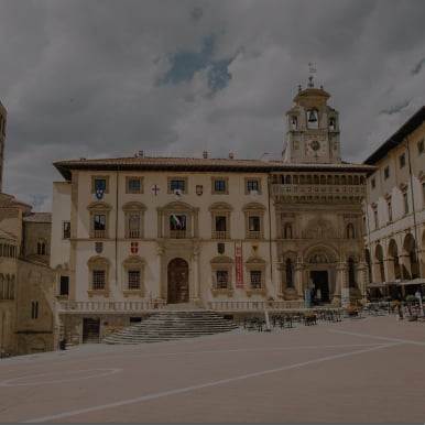 Orotig ist auf der Messe Oro Arezzo in Arezzo mit den innovativsten Technologien für die Schmuckindustrie vertreten.