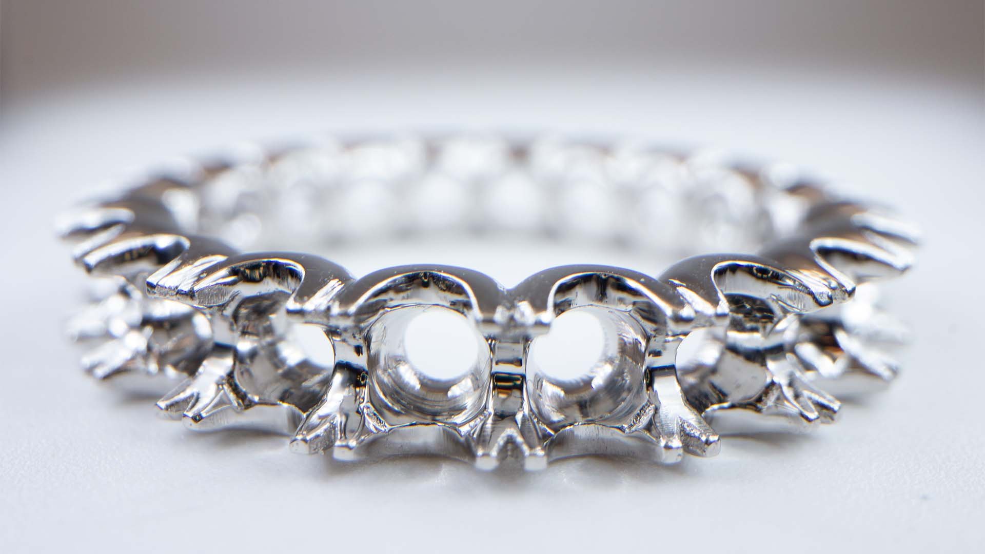 Platinum wedding band, created with Ackeron casting machine